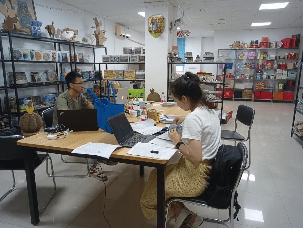 Office and showroom work